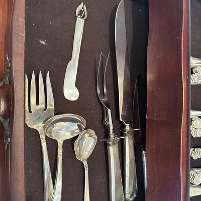 Reed & Barton Sterling Silver Flatware Set in Wooden Chest