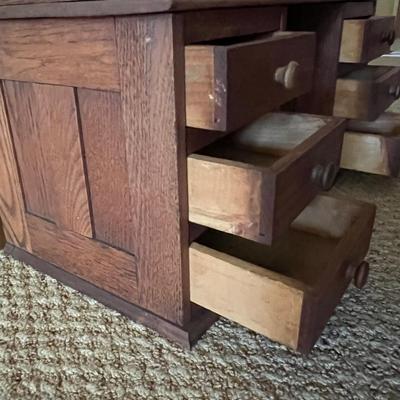 Miniature Roll Top Desk & Clock (BPR-RG)