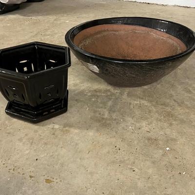 Assortment of Glazed Plant Pots & More (G-RG)