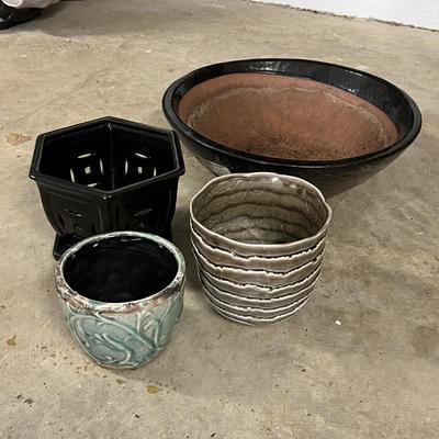 Assortment of Glazed Plant Pots & More (G-RG)