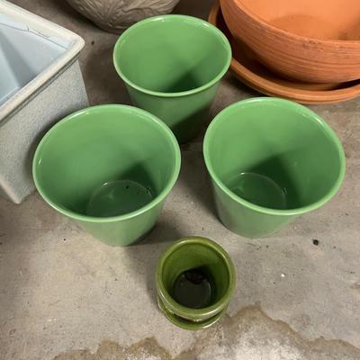 Assortment of Glazed Plant Pots & More (G-RG)