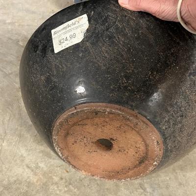 Assortment of Glazed Plant Pots & More (G-RG)