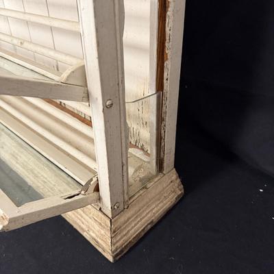 Distressed White Wood Cabinet With Flip-Down Doors (G-MG)