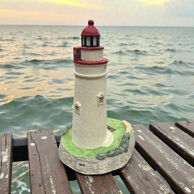Sale Photo Thumbnail #393: Harbour Lights Marblehead Lighthouse Ohio #121  Includes Box