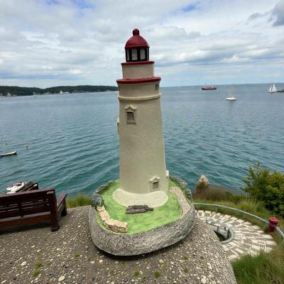 Sale Photo Thumbnail #394: Harbour Lights Marblehead Lighthouse Ohio #121  Includes Box