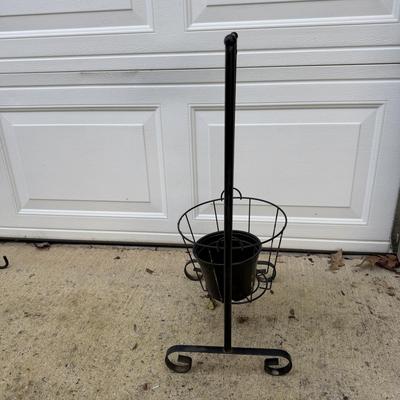 Metal Plant Stands & More (G-MG)