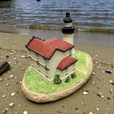 Sale Photo Thumbnail #397: Harbour Lights Admiralty Head Washington LIghthouse #101 Includes Box