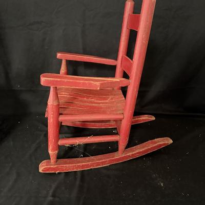 Wooden Child’s Rocker & Chair (G-MG)