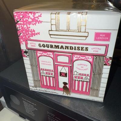 Sale Photo Thumbnail #110