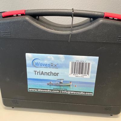 Still sealed trianchor