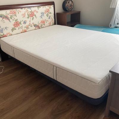 Sale Photo Thumbnail #437: Upholstered Headboard, Queen Size