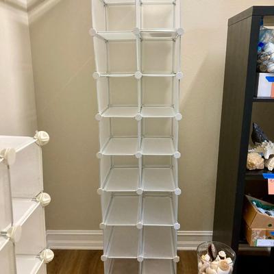 Sale Photo Thumbnail #453: Shoe Cubes