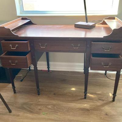 Sale Photo Thumbnail #462: Tallon & Hellen Desk