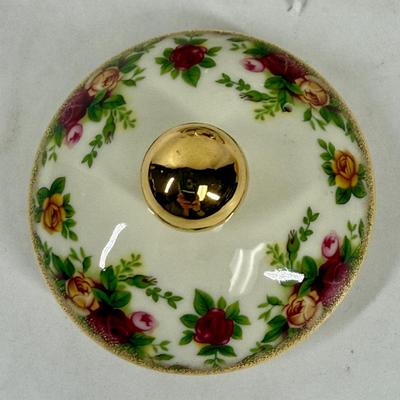 Sale Photo Thumbnail #284: In very good condition.