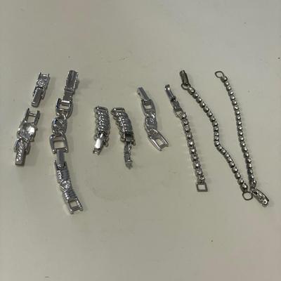 Silver tone jewelry extenders