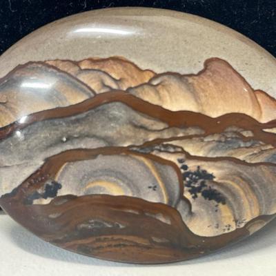 Briggs Jasper cabochon pin