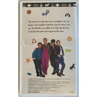 VHS Lot: All Dogs Go To Heaven & Pet Store Predicament Classifying Living Things