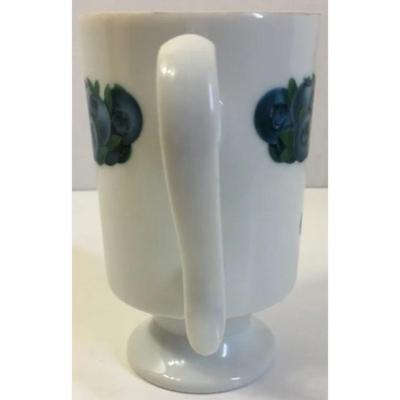 Vintage Great Lakes Blueberries White Glass Footed Pedestal Mug Michigan