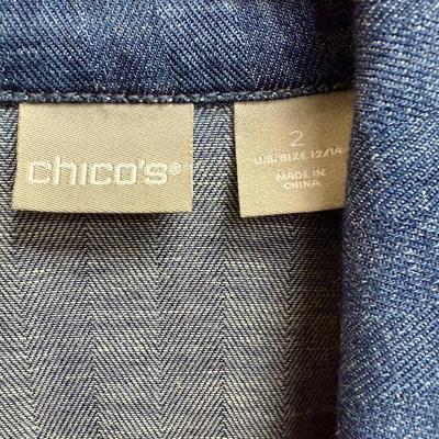 Sale Photo Thumbnail #325: In good previously owned condition. Zipper front closure. Label reads "2, US size 12/14"