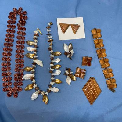 Sale Photo Thumbnail #95: Wood, shells, & copper, great BOHo looks!