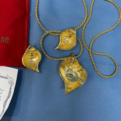 Sale Photo Thumbnail #104: Like new, doubt they have ever been worn!