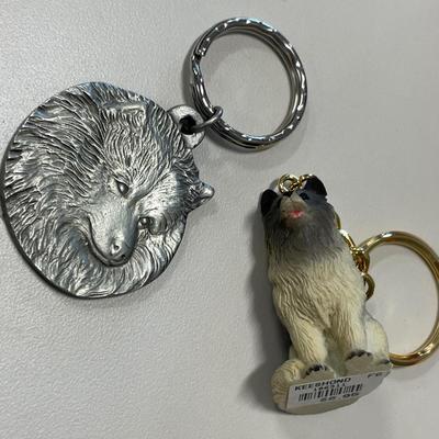 2 dog key chains
