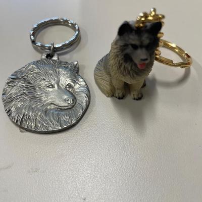 2 dog key chains