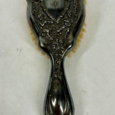 Sale Photo Thumbnail #78: Marked DSCO 31. Dates to the early 1900's. Dark patina. Brush is in very good condition. Ap[p[rox. 9" long.