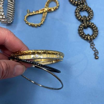 Sale Photo Thumbnail #148: All good & ready to wear!