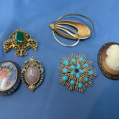 Sale Photo Thumbnail #153: All very nice condition, ready to wear!