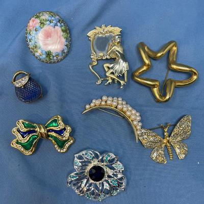 Sale Photo Thumbnail #164: More modern, some signed.  All ready to wear!