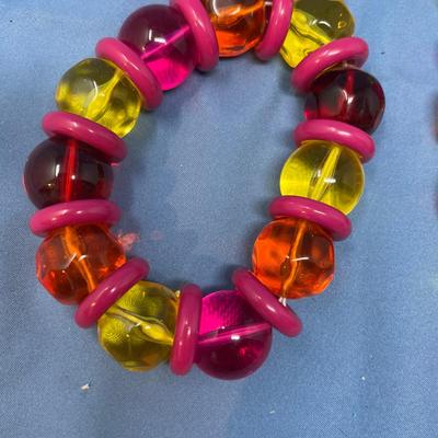 Sale Photo Thumbnail #201: Newer made, but cute & bright!