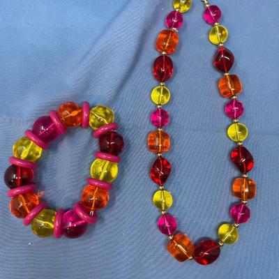 Sale Photo Thumbnail #200: Newer made, but cute & bright!