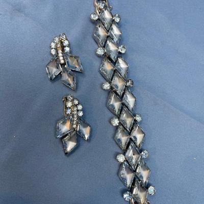 Sale Photo Thumbnail #226: Juliana?  Not signed, but great shape!