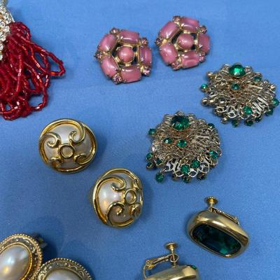 Sale Photo Thumbnail #232: Pierced & clips.  Older & newer.  Very nice & ready to wear!