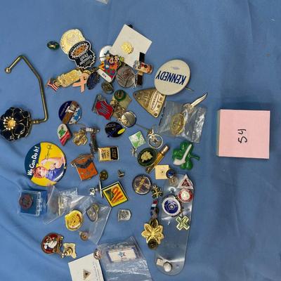 Sale Photo Thumbnail #270: A junk drawer lot of goodies!