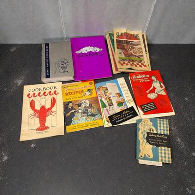 Sale Photo Thumbnail #456: Vintage Paperback Cookbooks