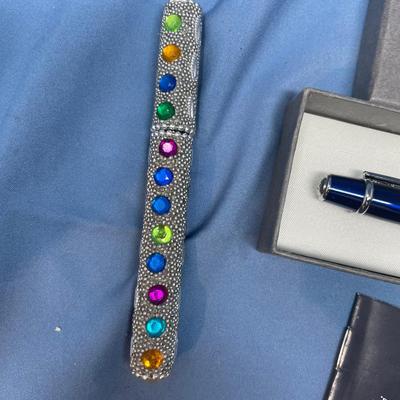 Sale Photo Thumbnail #316: All in good shape!