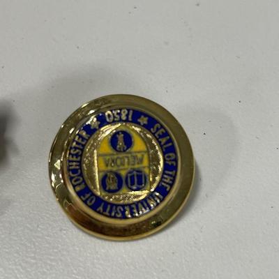 Vintage button and pin