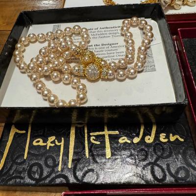 Sale Photo Thumbnail #342