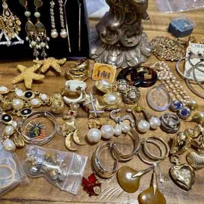 Sale Photo Thumbnail #370