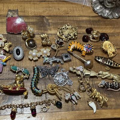 Sale Photo Thumbnail #398