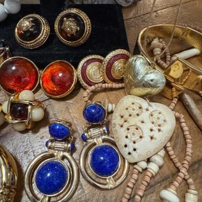 Sale Photo Thumbnail #410