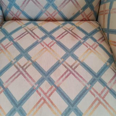 LOT 5: Pair of Pennsylvania House Armchairs