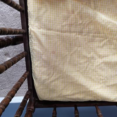 LOT 8: Vintage Wood Cradle