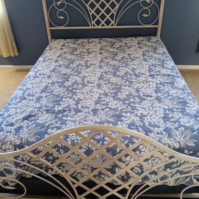 Sale Photo Thumbnail #177