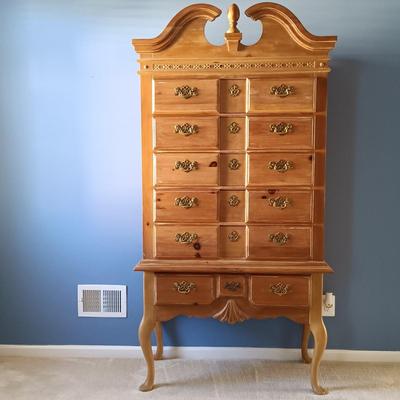 Sale Photo Thumbnail #180