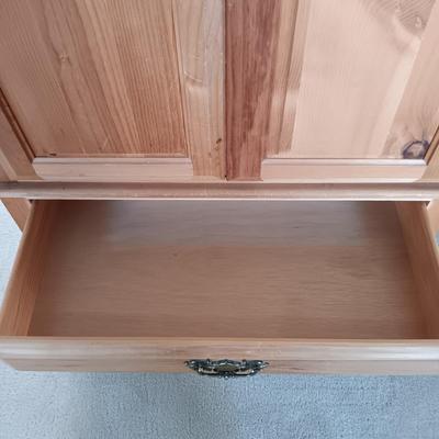 Sale Photo Thumbnail #199