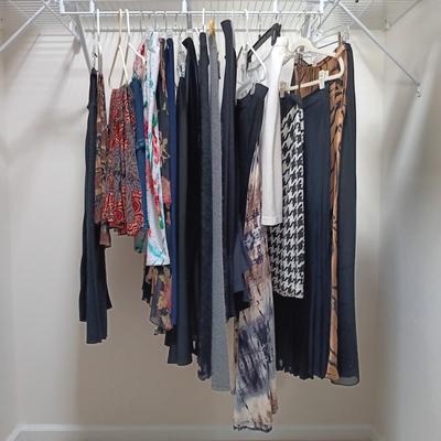 Sale Photo Thumbnail #352