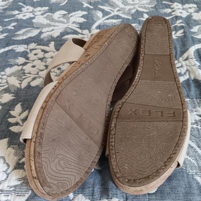 LOT 24: Shoe Collection Size 9 - Steve Madden, DKNY, Jennifer Lopez & More